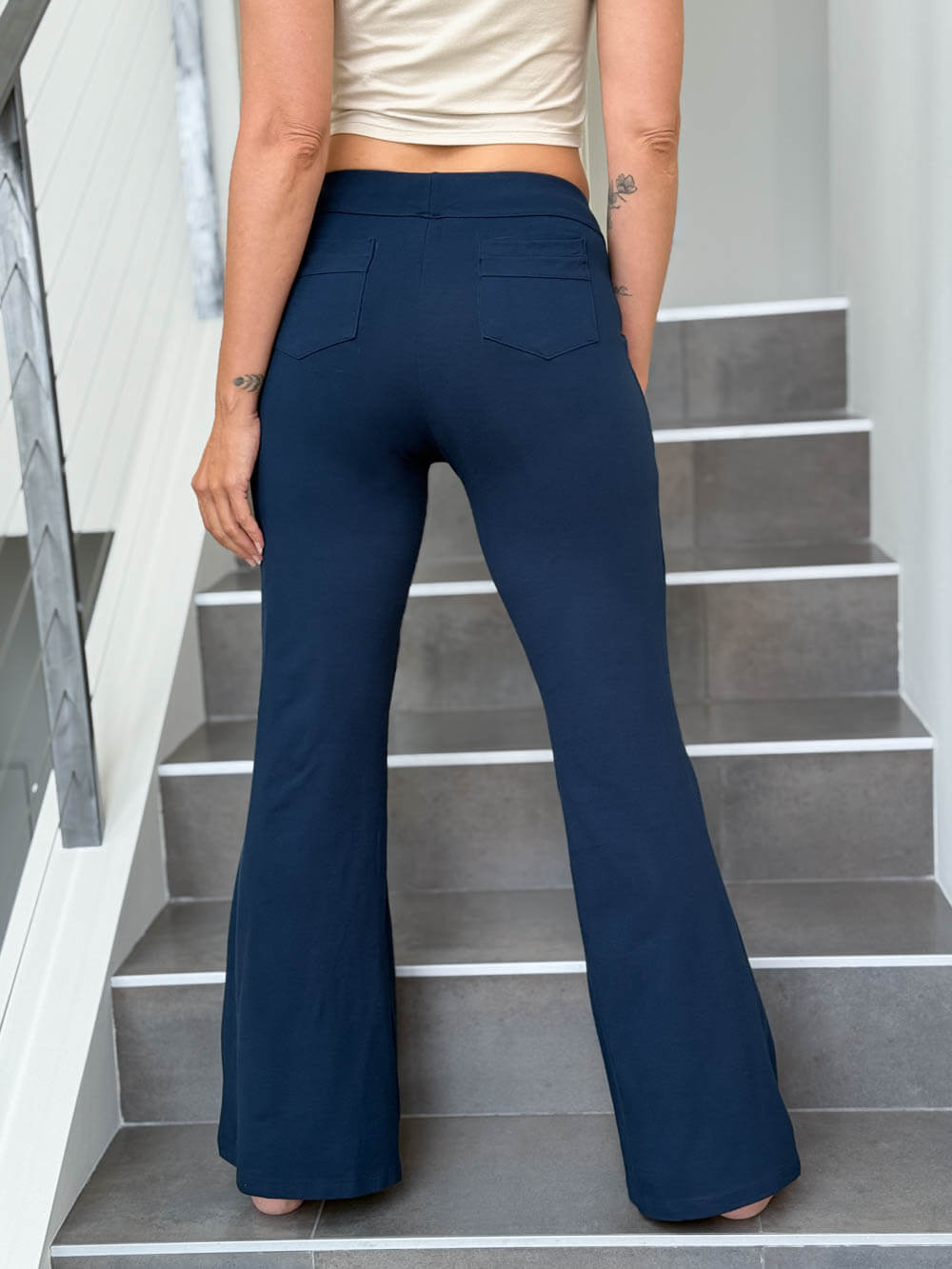 caraucci bamboo navy blue flare-leg pants with two front and back pockets #color_navy