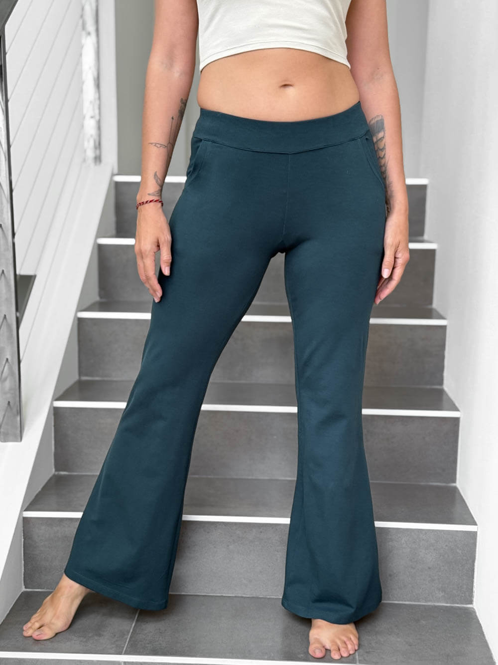 caraucci bamboo teal blue flare-leg pants with two front and back pockets #color_teal