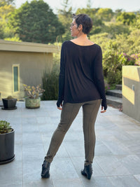 caraucci-boyfriend-top-black #color_ black
