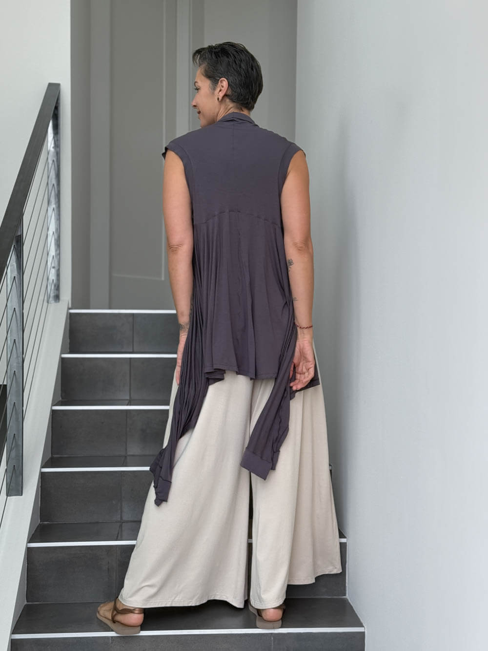 caraucci lightweight rayon jersey convertible steel gray wrap vest can be worn multiple ways #color_steel