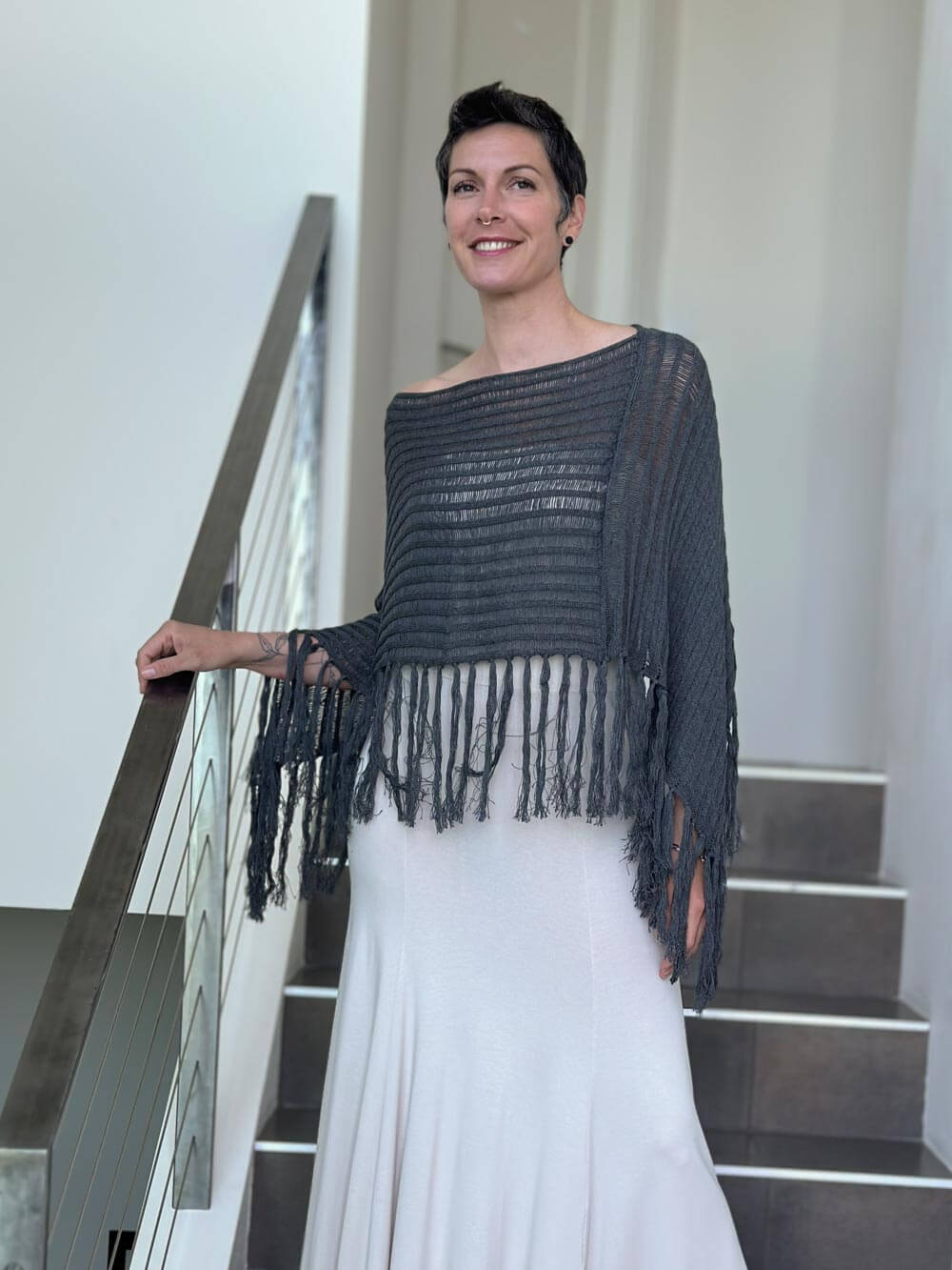 caraucci gray hand-knit cotton fringe poncho #color_charcoal