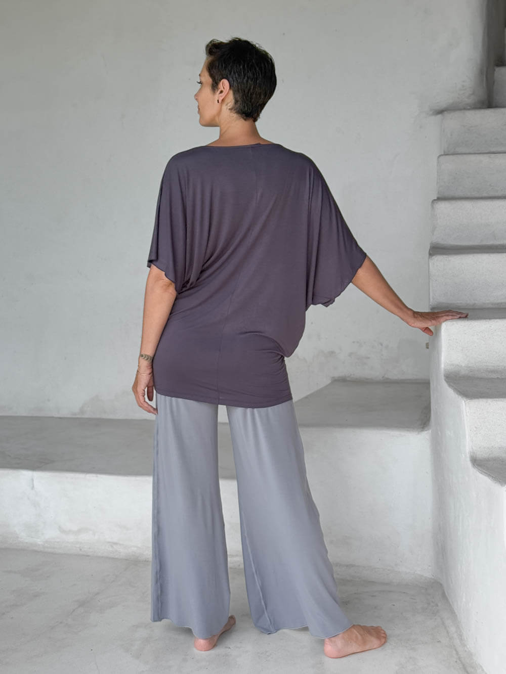 caraucci steel gray kimono tunic worn as a tunic with stone pants #color_steel