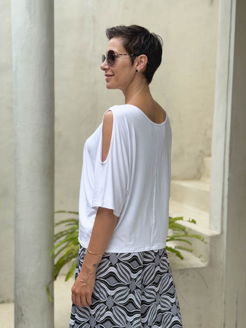 caraucci loose one size peekaboo shoulder short sleeve white top #color_white