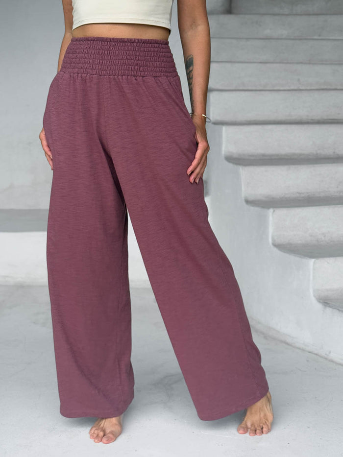 caraucci relaxed fit cotton pink pants with pockets #color_mangosteen