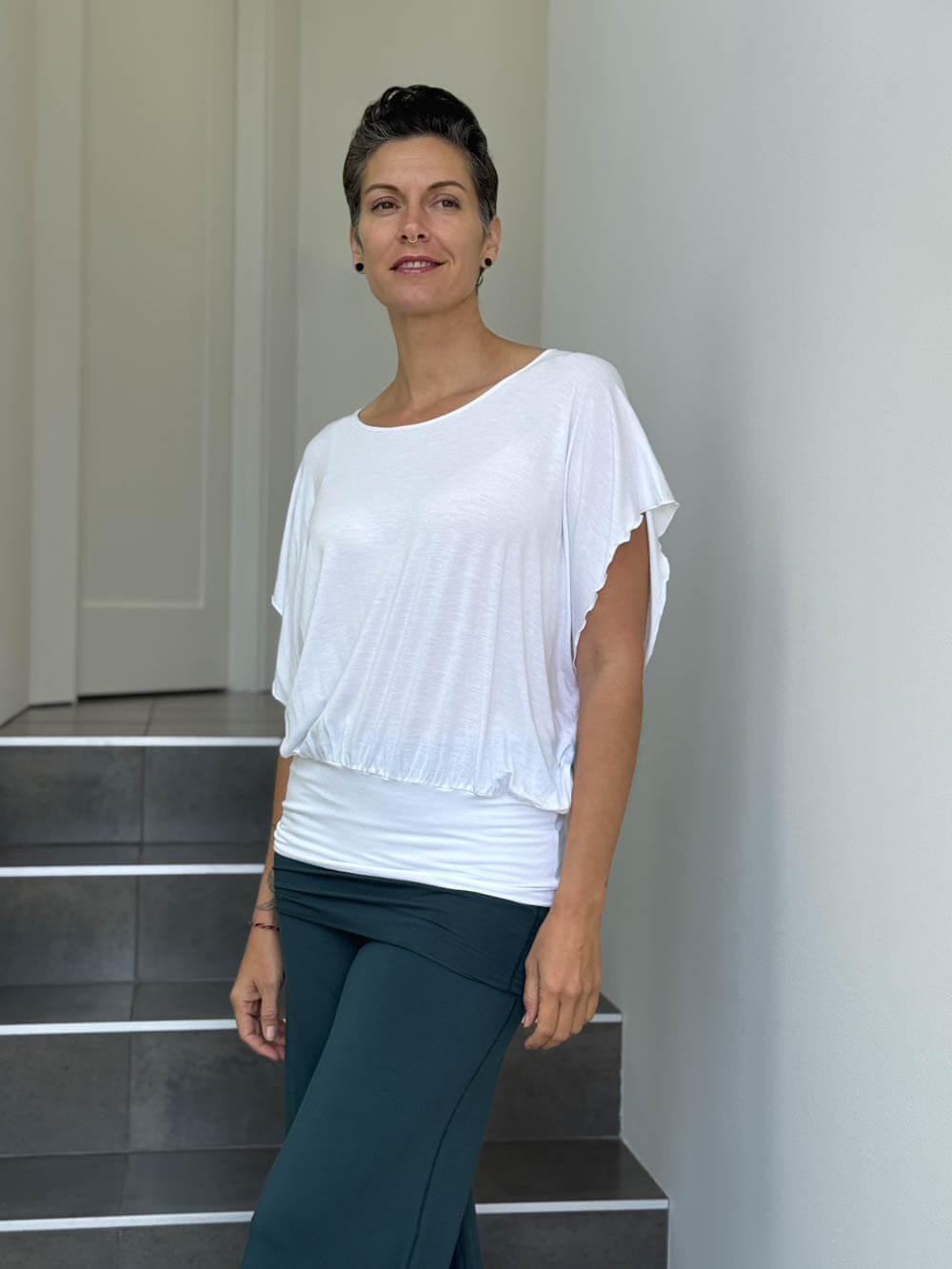 caraucci women's white lightweight short sleeve loose fit top #color_white