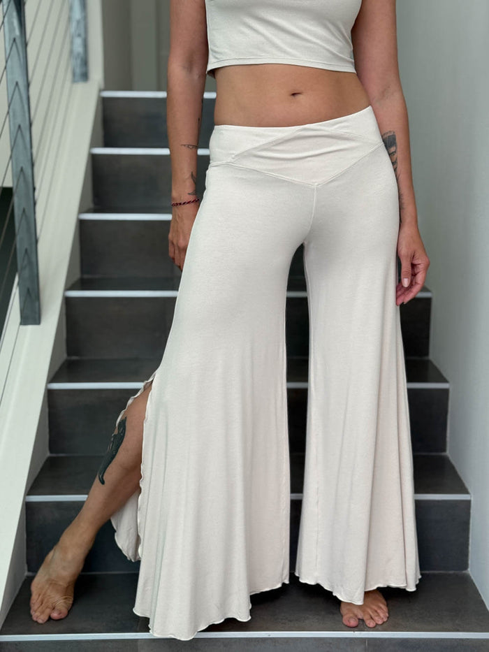 caraucci stretch jersey cream wide-leg side slit full-length flow pants #color_cream