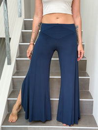 caraucci stretch jersey navy blue wide-leg side slit full-length flow pants #color_navy