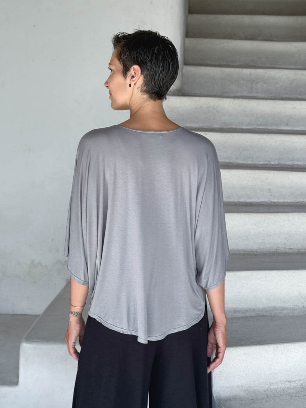 caraucci loose round neck light gray dolman sleeve free size top #color_stone