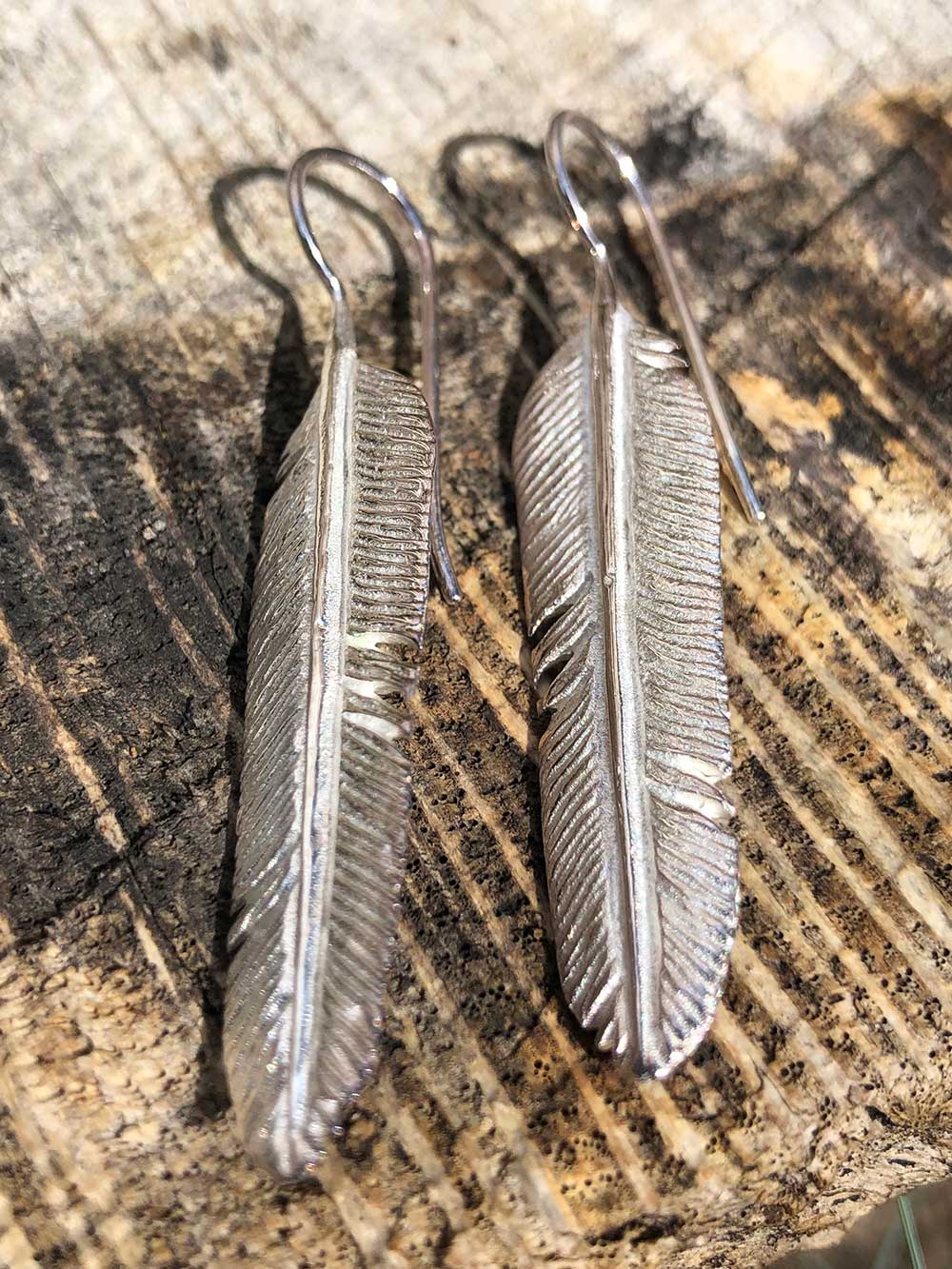 Handmade Brass Feather Earrings Boho Accessories – CARAUCCI