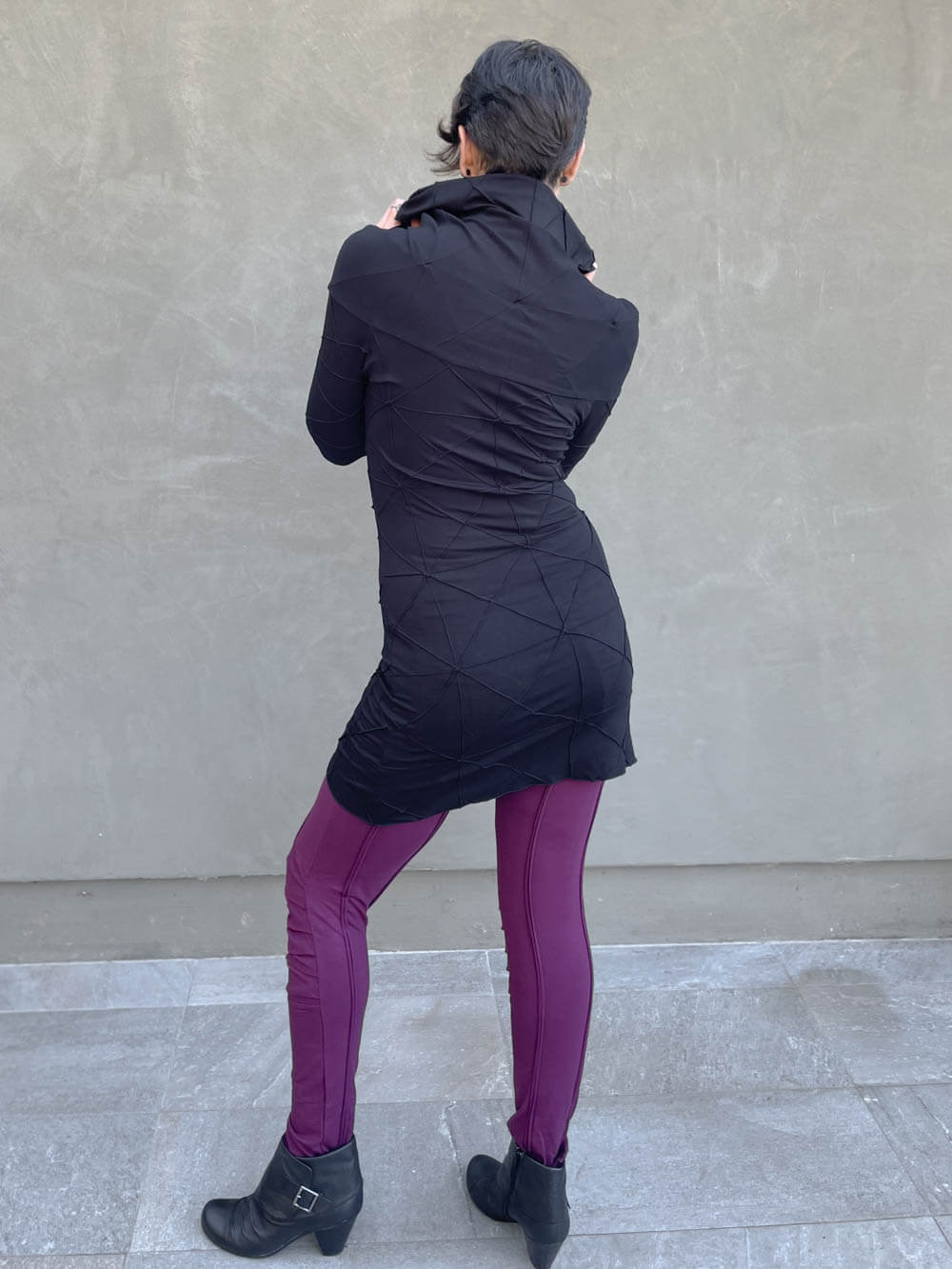 women's plant-based textured jersey long sleeve versatile cowl neck black tunic  #color_black