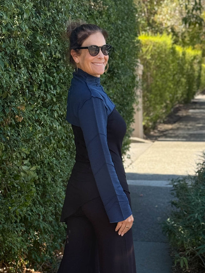 caraucci women's bamboo cotton fleece navy blue bolero jacket with raised stitch detailing #color_navy