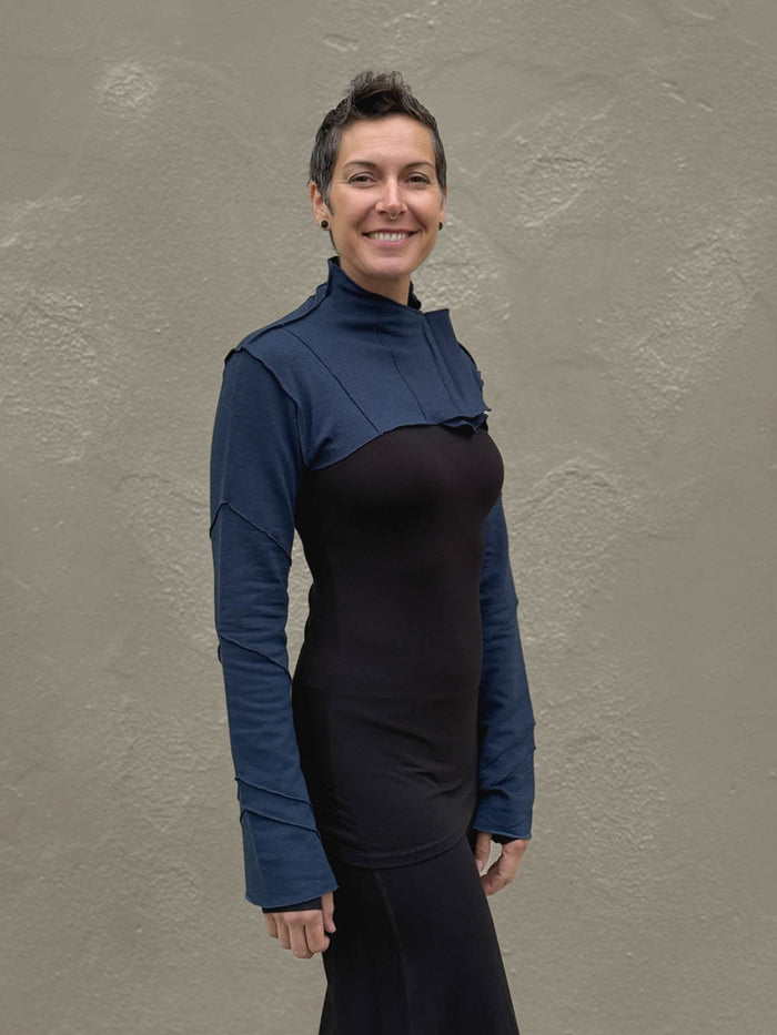 caraucci women's bamboo cotton fleece navy blue bolero jacket with raised stitch detailing #color_navy