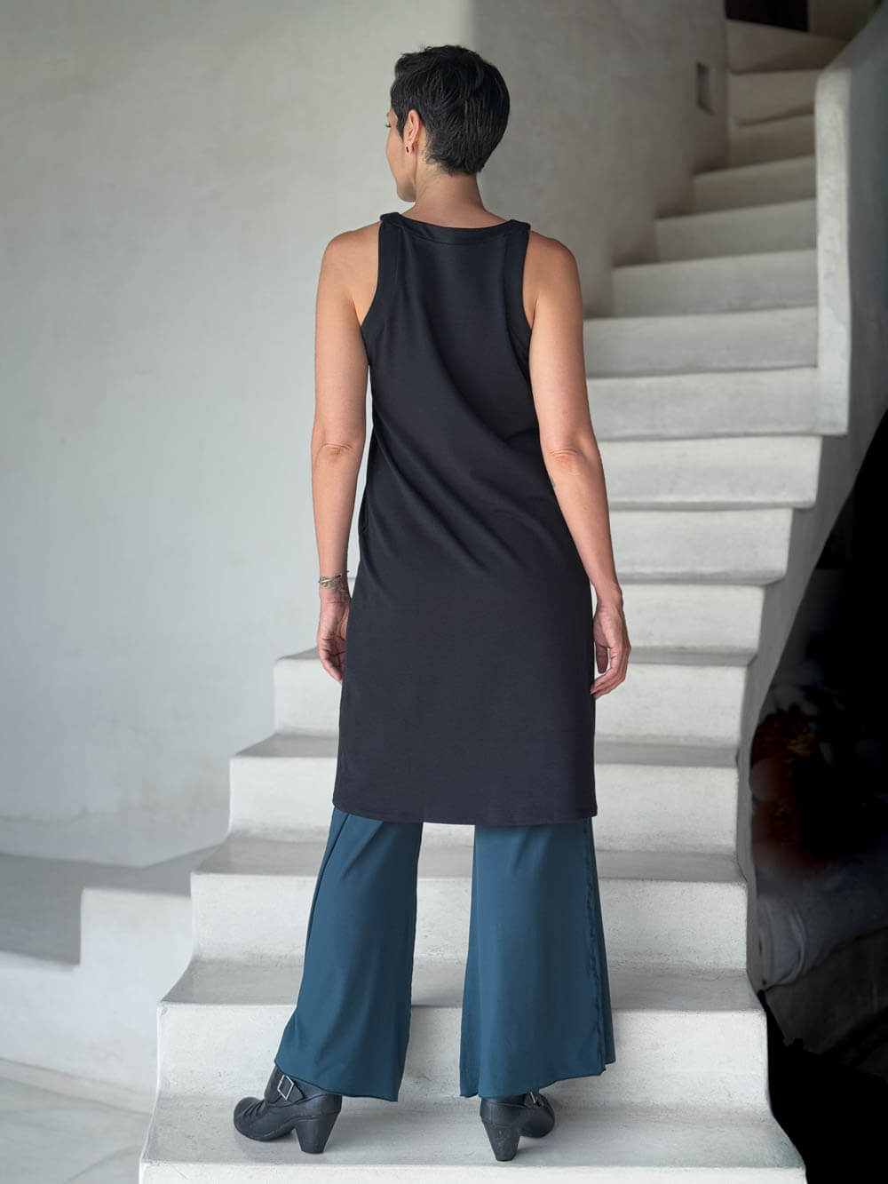 caraucci bamboo fleece black sleeveless tunic dress #color_black