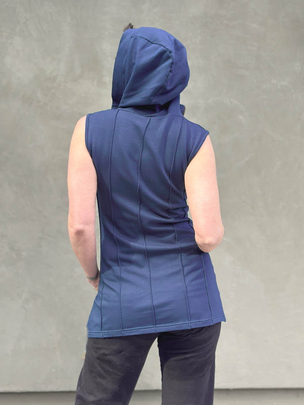 caraucci navy blue bamboo fleece hooded zipper vest with pockets #color_navy