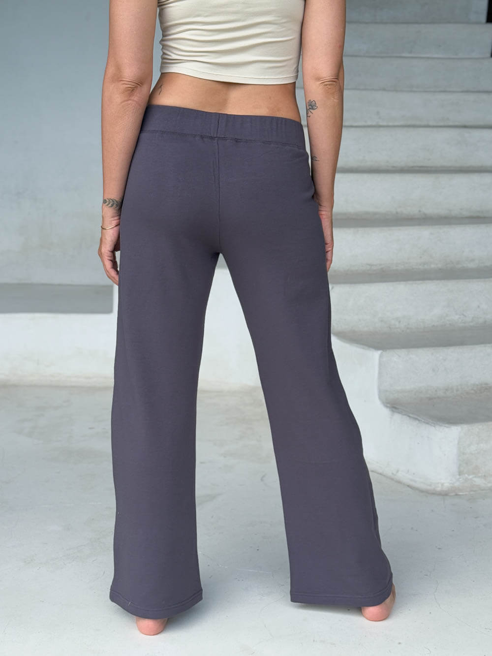caraucci bamboo fleece pocket sweatpants in steel grey #color_steel