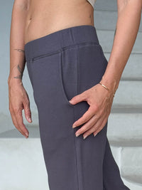 caraucci bamboo fleece pocket sweatpants in steel grey #color_steel