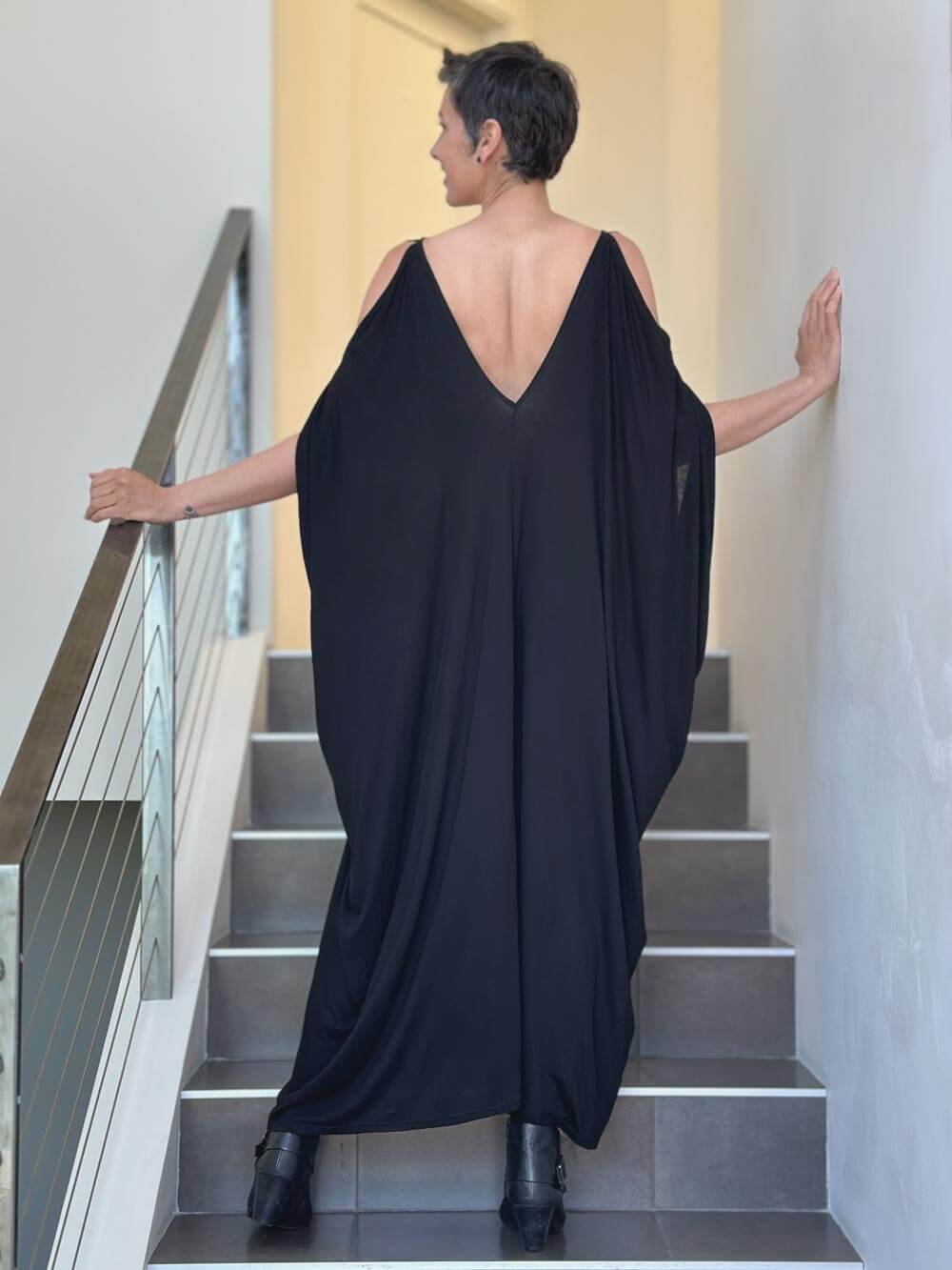 caraucci oversized black bamboo kaftan with open shoulders #color_black