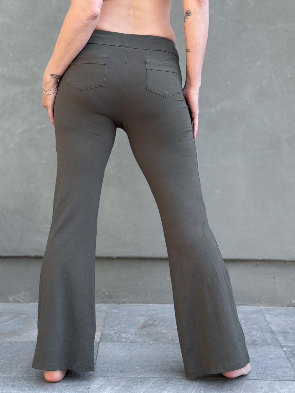 Bamboo Women s Flare Pocket Pants