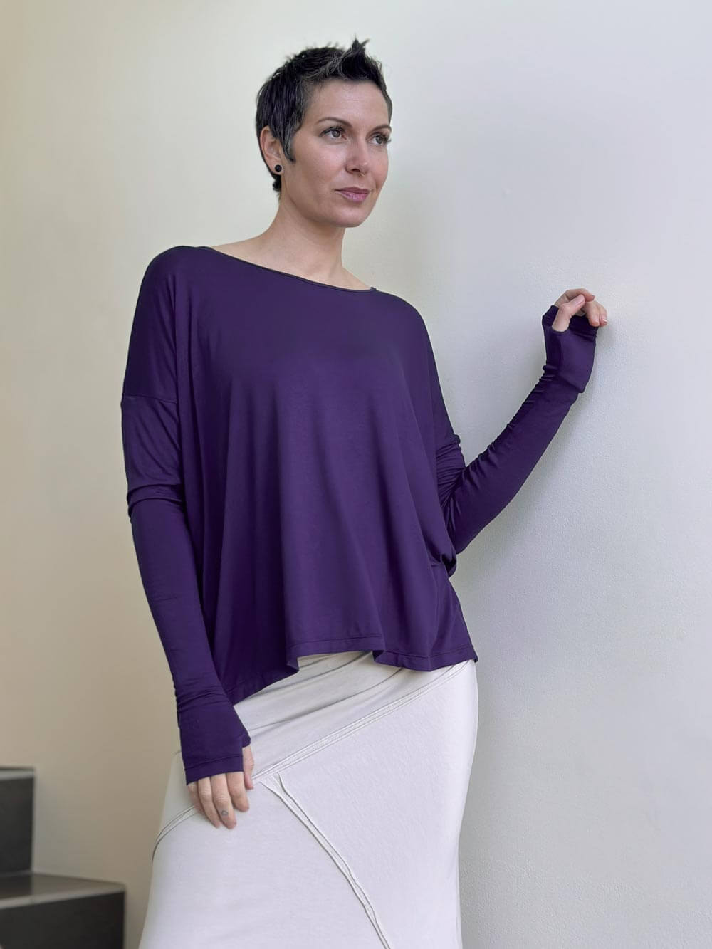 women's plant-based relaxed fit jersey purple long sleeve top #color_plum