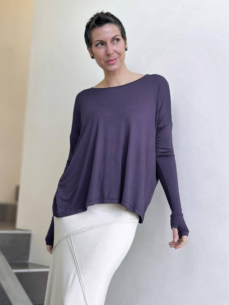 women's plant-based steel grey relaxed fit jersey long sleeve top #color_steel