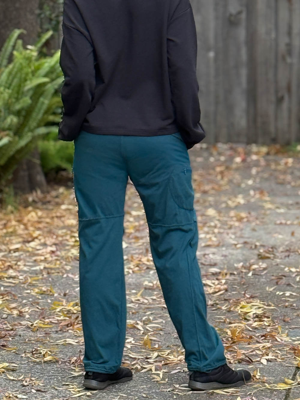 caraucci teal blue cotton jersey cargo pants with five pockets #color_atlantic