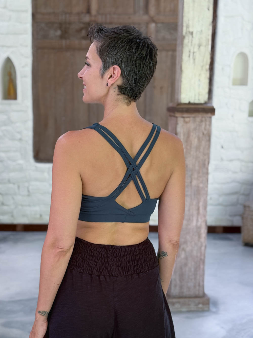 caraucci stretchy full coverage teal blue yoga bra top with criss cross back straps #color_teal