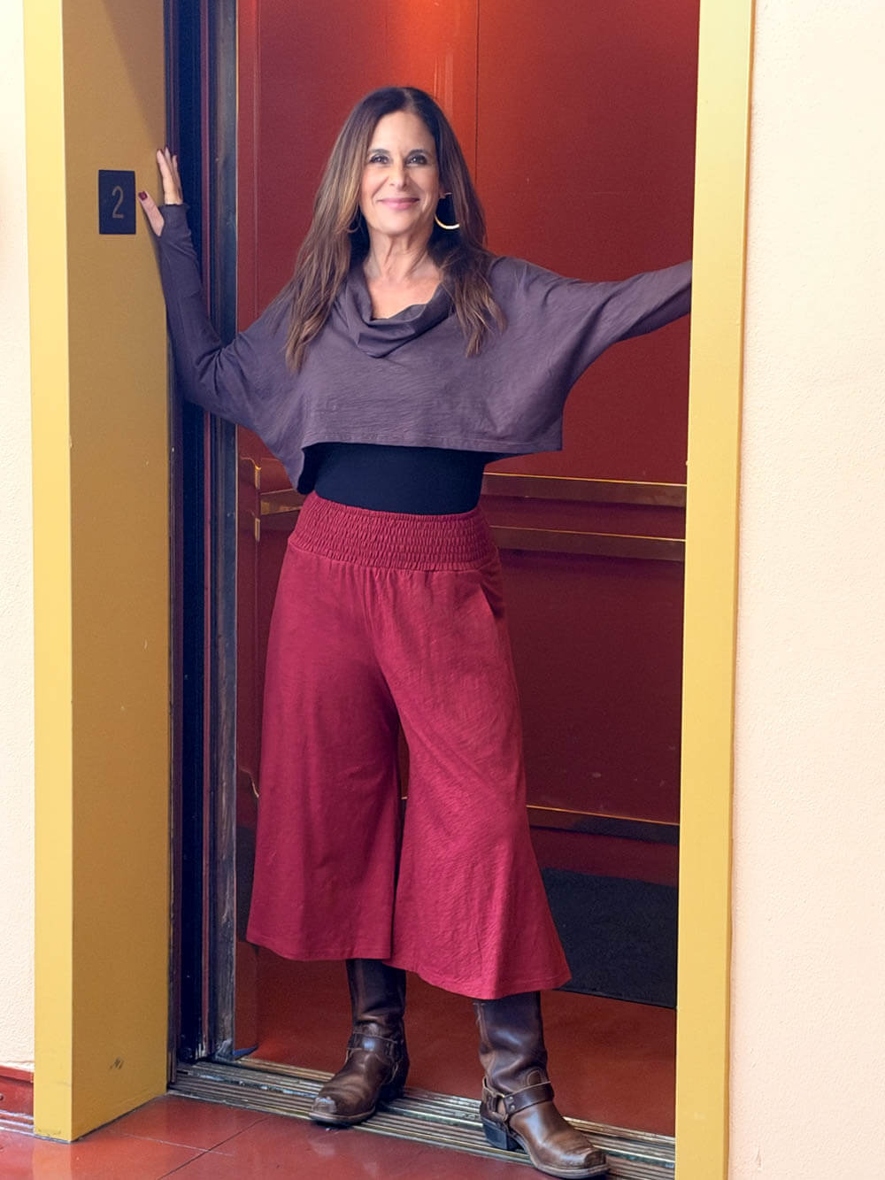 caraucci wide leg flare crimson maroon cotton culotte pants with pockets #color_crimson