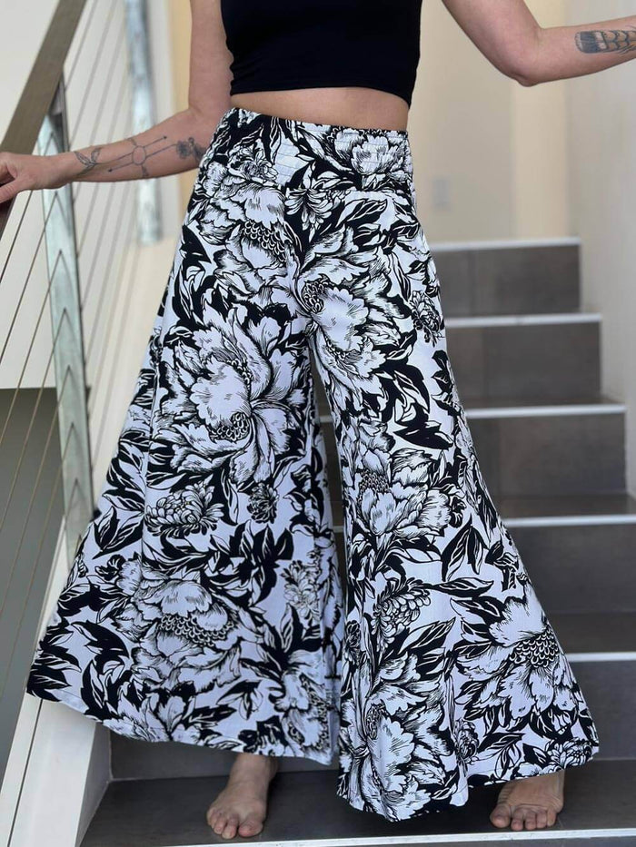 Black Flower Print Wide Leg Flow Pant