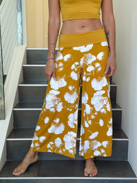 Golden Ginkgo Ruched Pant