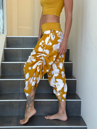 Golden Ginkgo Ruched Pant