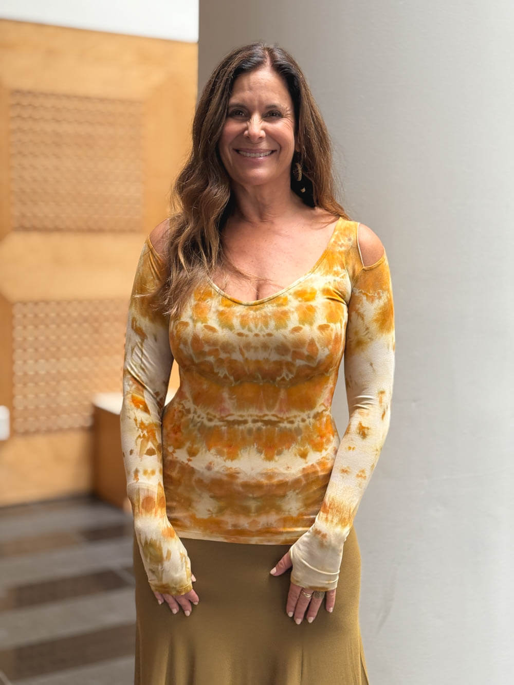 yellow gold cold shoulder top