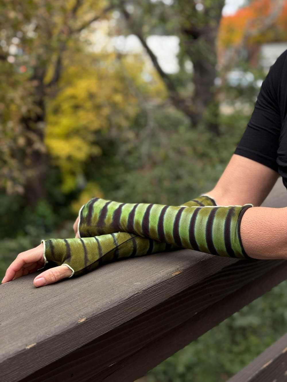 Ice Dyed Fingerless Gloves