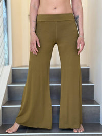 caraucci stretchy gold flare-leg pants #color_brass