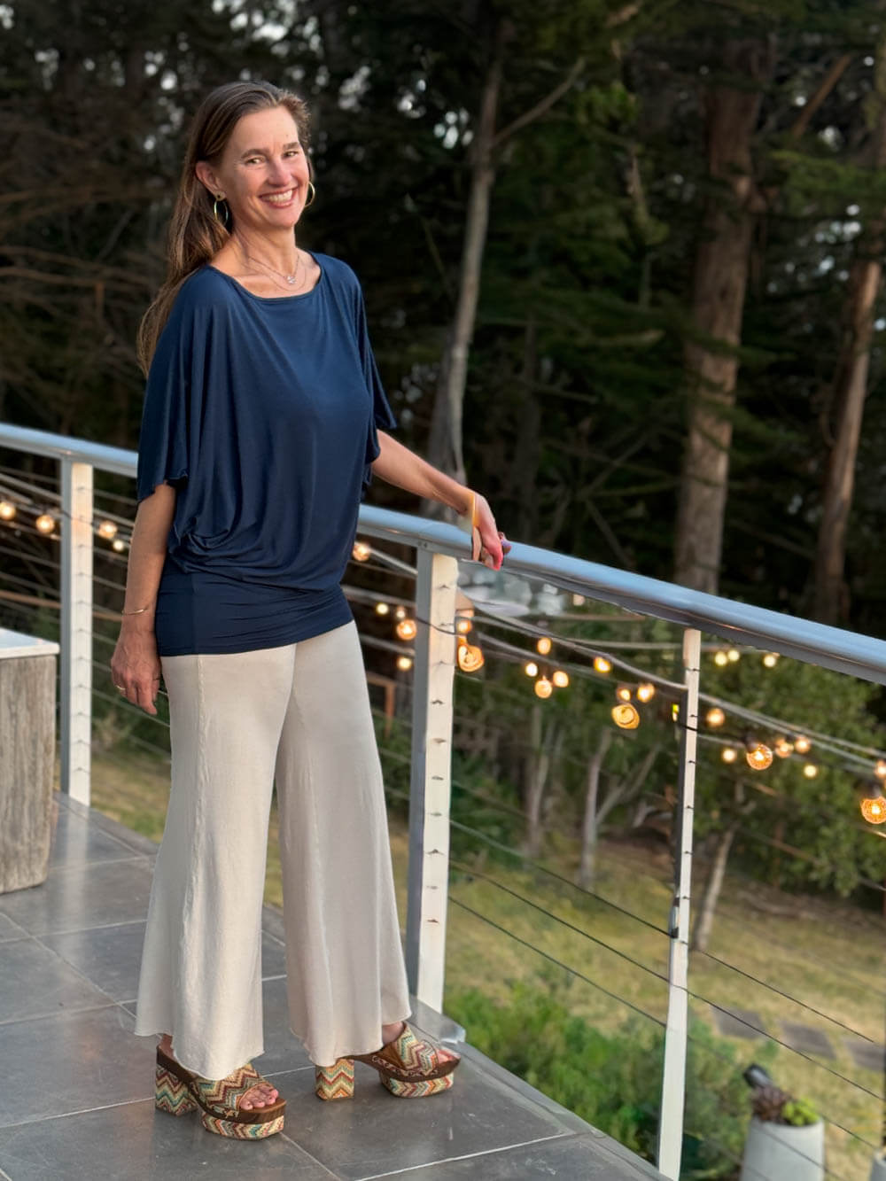 caraucci navy kimono tunic worn as a tunic with cream pants #color_navy