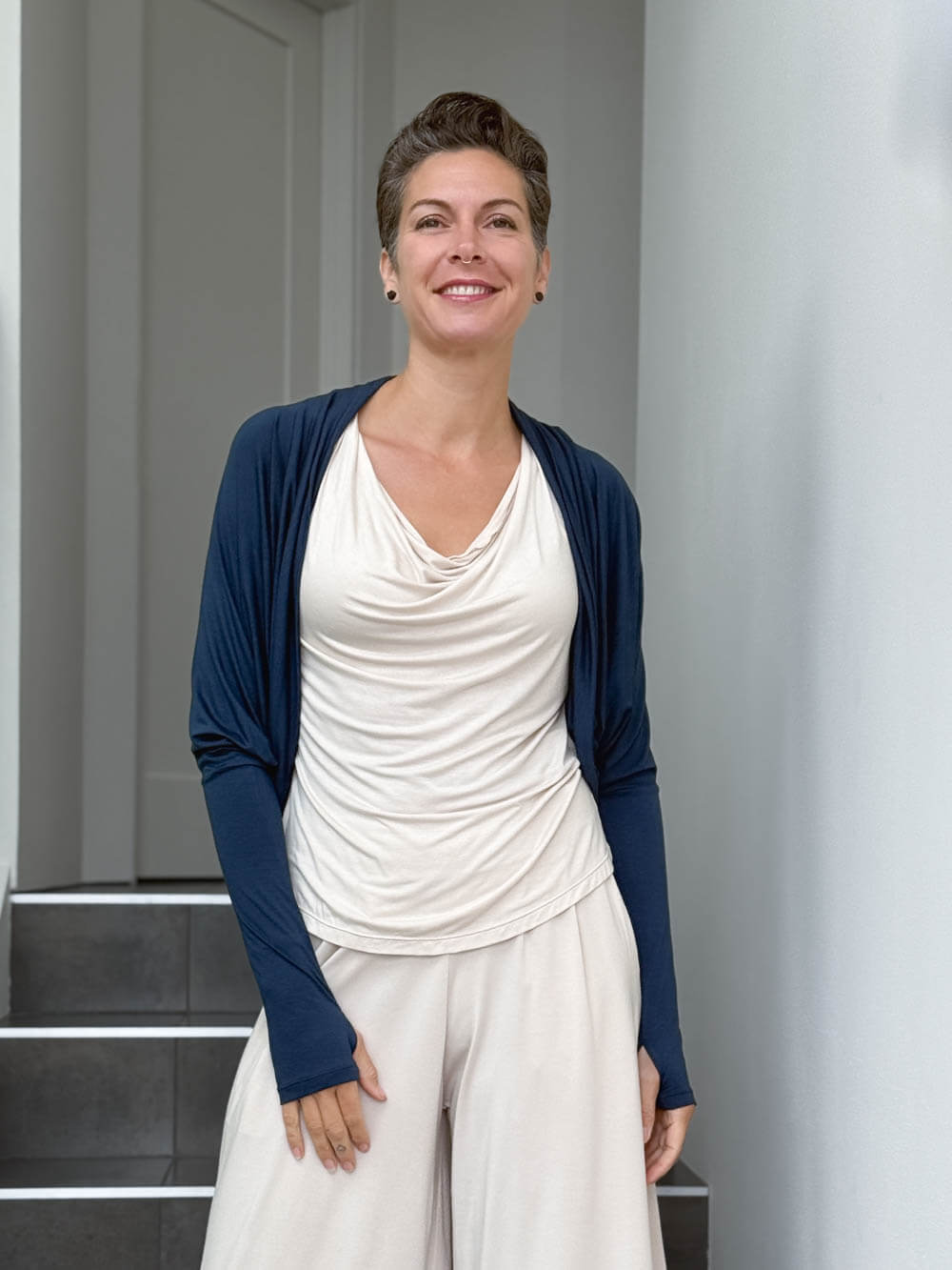 women's plant based rayon jersey loose fit navy blue dolman sleeve shrug with thumbholes #color_navy