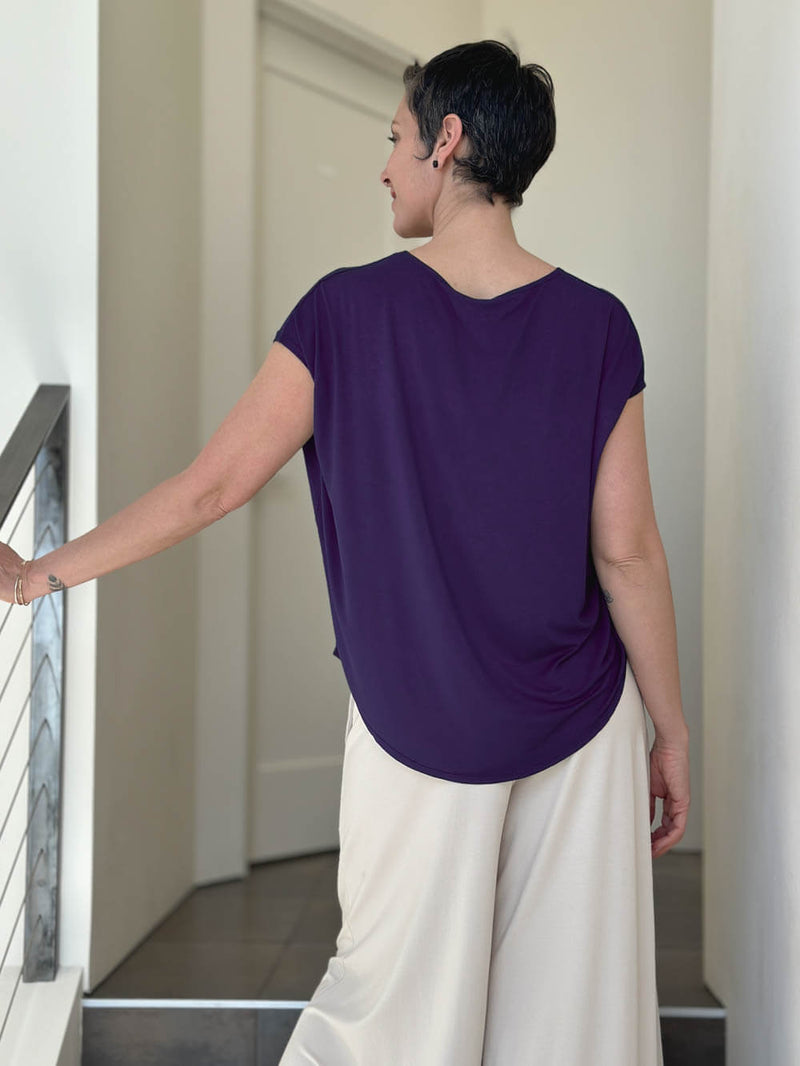 caraucci plant-based rayon jersey lightweight purple unstructured cap sleeve tee #color_plum