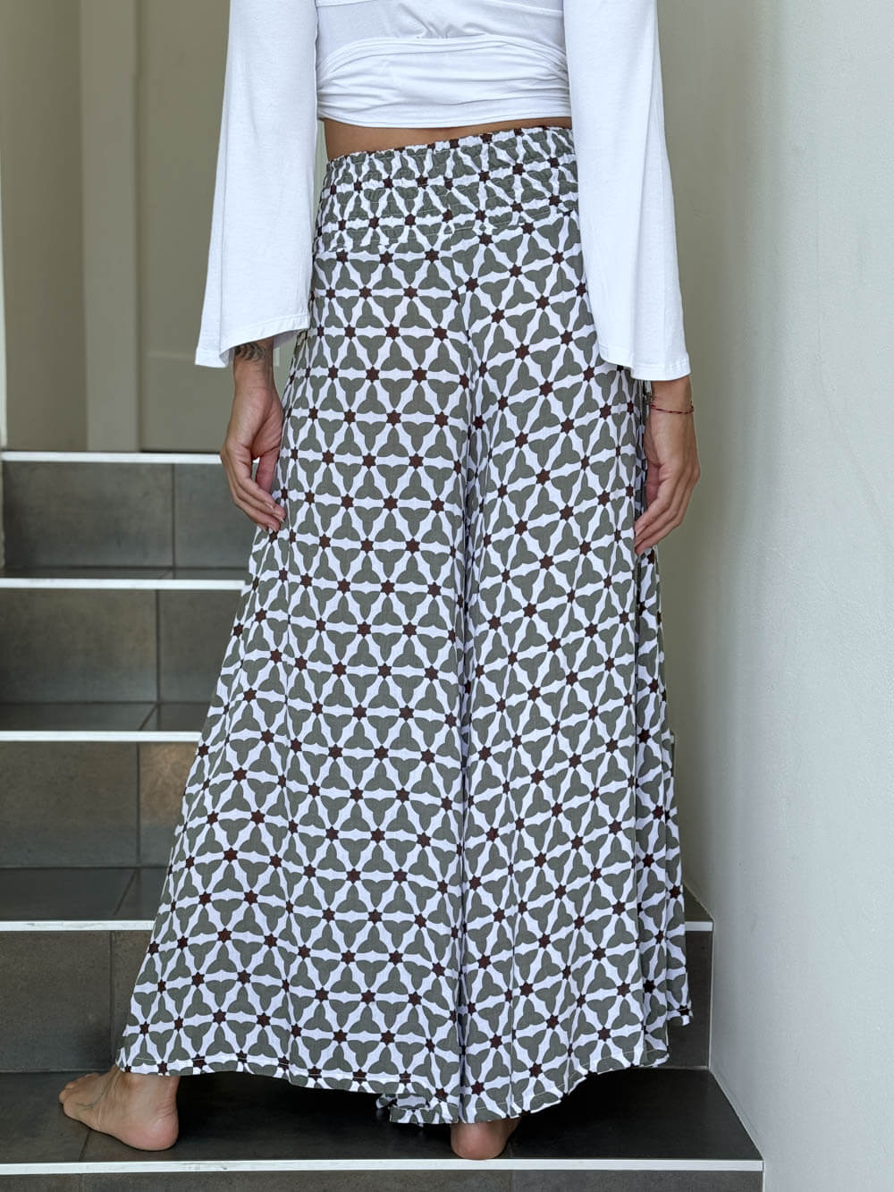 Mosaic Stone Wide Leg Flow Pant