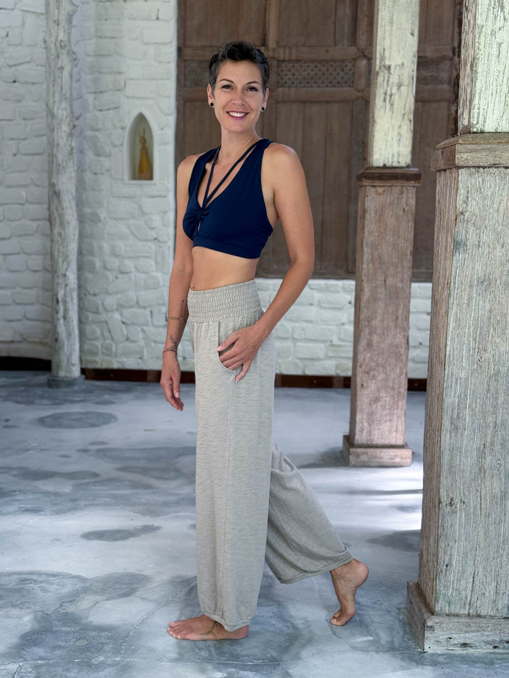 caraucci smocked waist soft stone neutral cotton jogger pants with side pockets #color_sahara