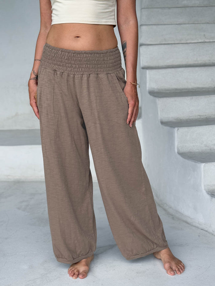 caraucci tan smocked waist cotton jogger pants with side pockets #color_sahara