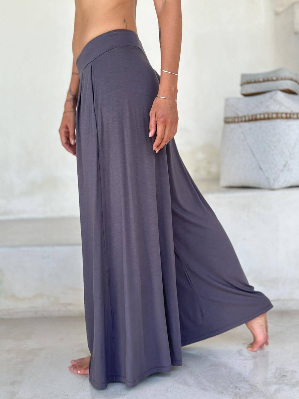 caraucci high waisted steel grey wide leg flare pants with side pockets #color_steel