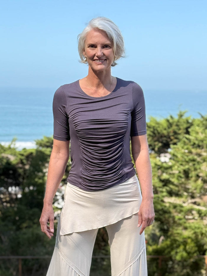 caraucci jersey round neck fitted short sleeve steel gray top #color_steel