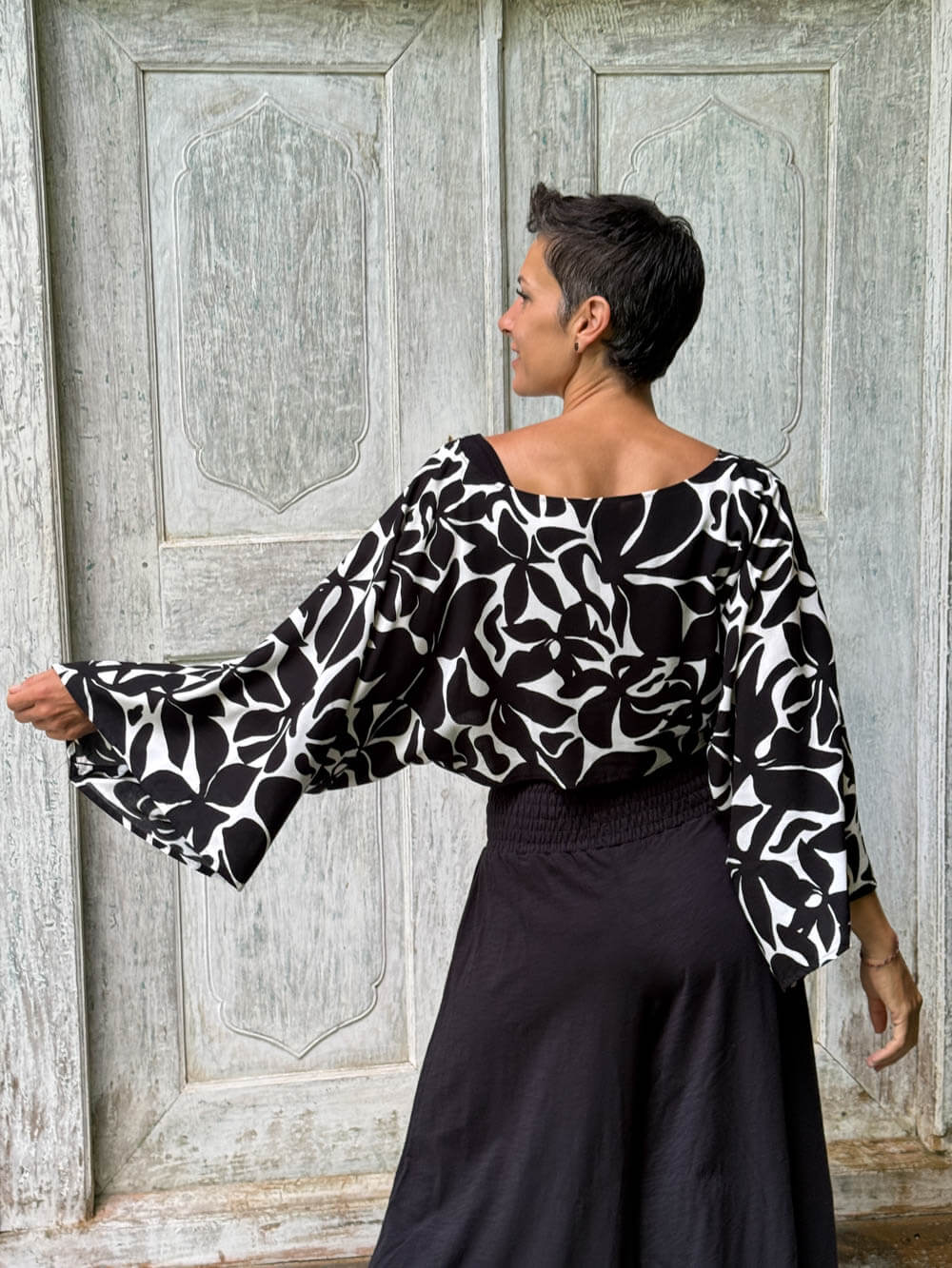 Midnight Bloom Flow Top