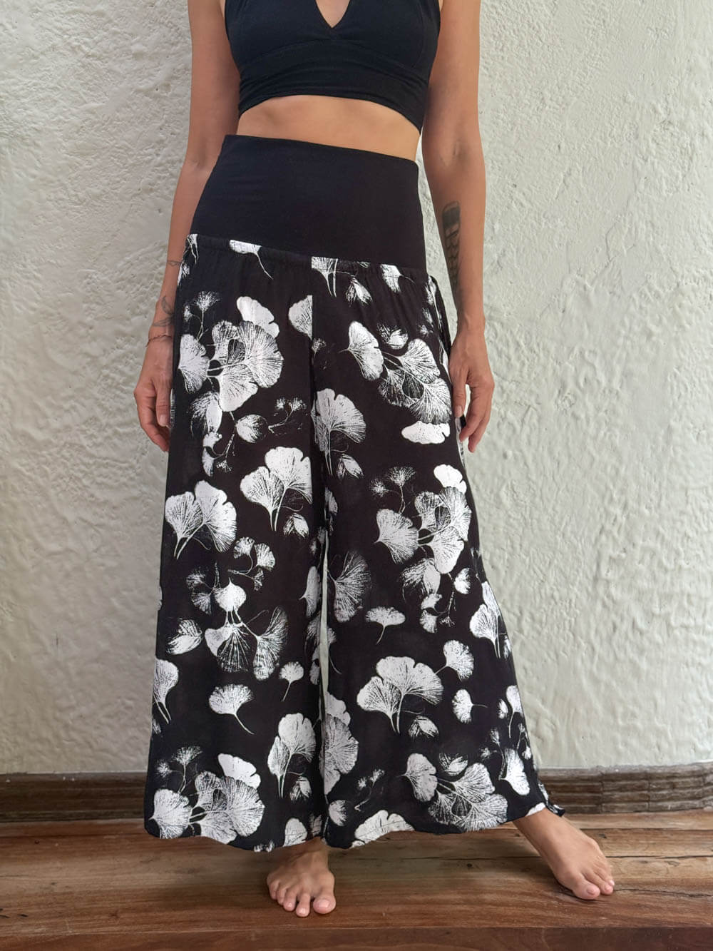 Black Ginkgo Ruched Pant