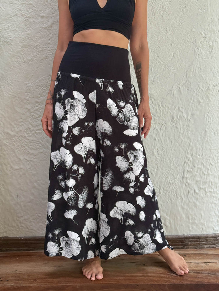 Black Ginkgo Ruched Pant
