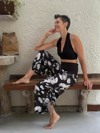 Black Ginkgo Ruched Pant