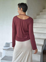 caraucci reversible maroon ruched long sleeve top #color_wine