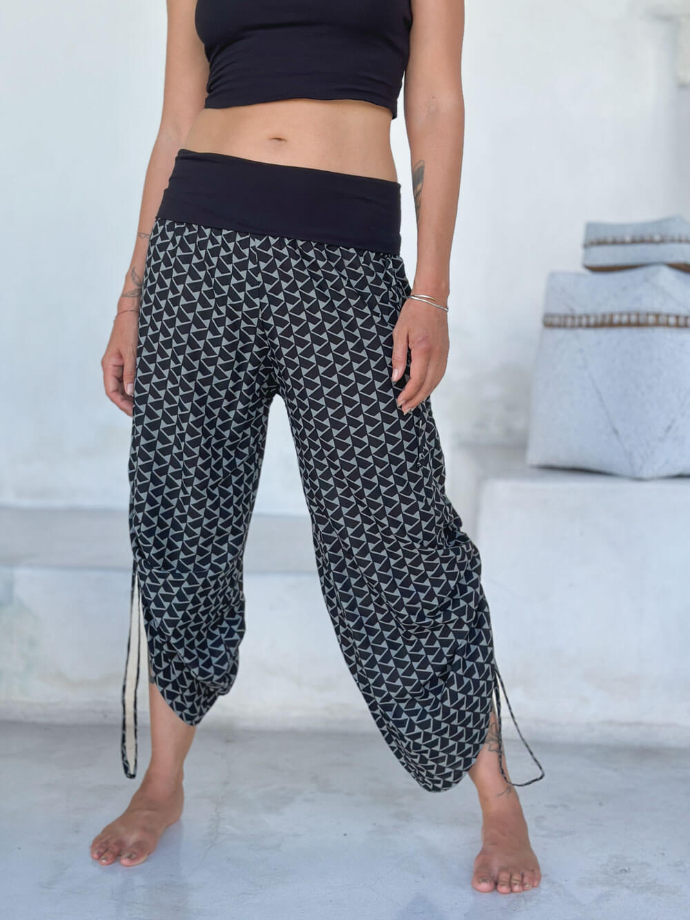 Zig Zag Print Ruched Pants