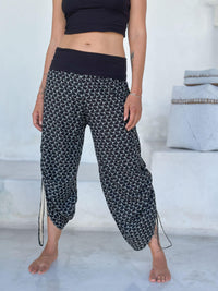 Zig Zag Print Ruched Pants