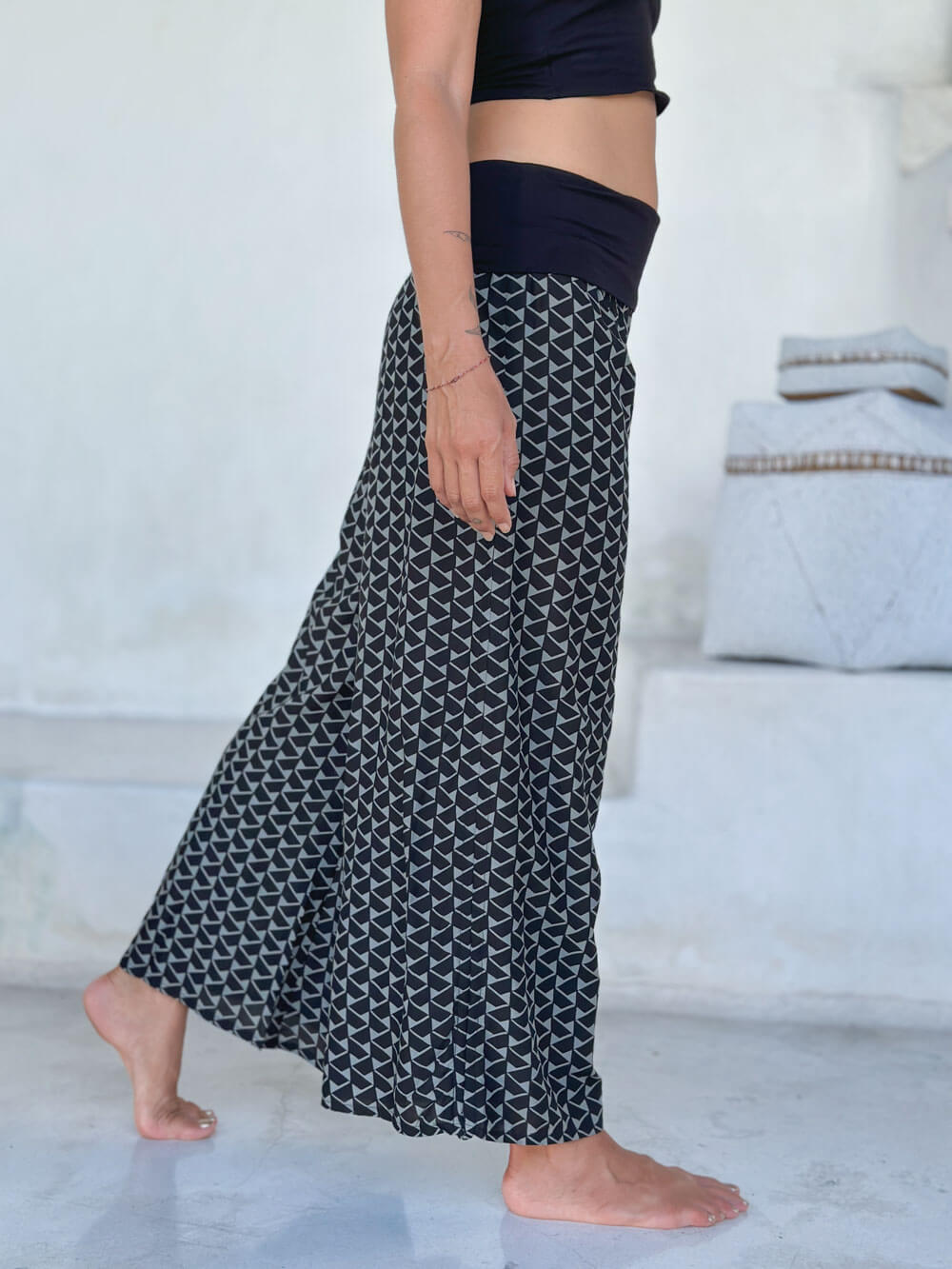 Zig Zag Print Ruched Pants | Women's High-Waisted Wide-Leg