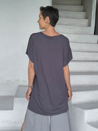 caraucci oversized women's gray v-neck short sleeve tunic #color_steel